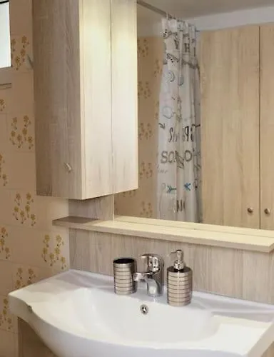 Renovated House With Garden In * Τρίπολη